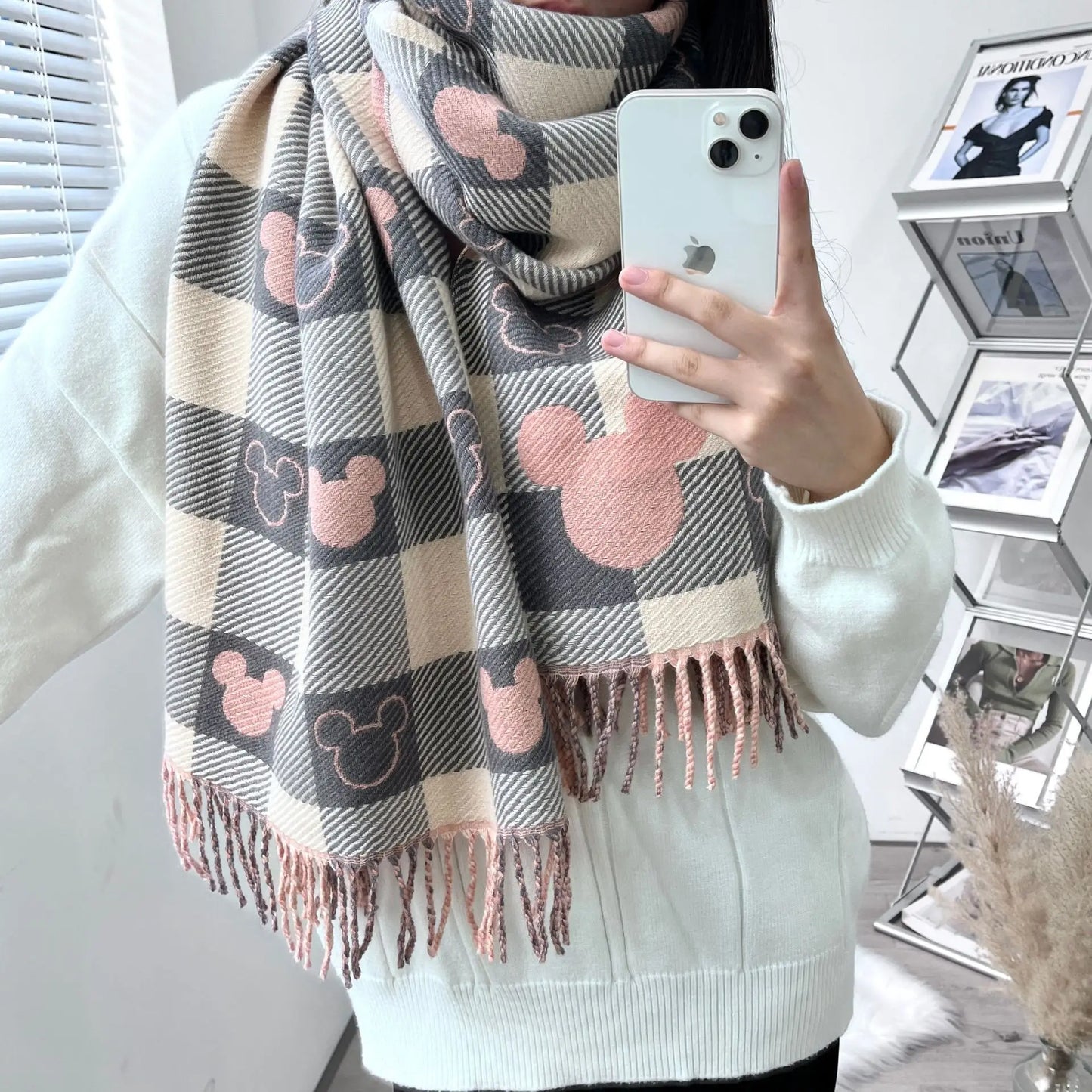 Elegant Cashmere Shawls